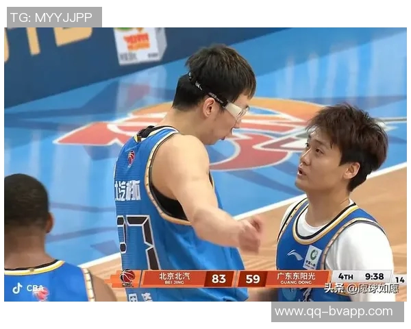 萨姆纳上半场火力全开12投9中砍下23分4篮板1助攻独木难支球队表现不佳